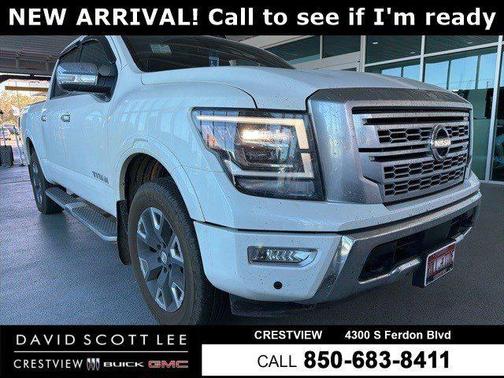 2022 Nissan Titan Platinum Reserve