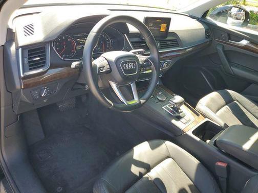 Black 2018 Audi Q5 2.0T Premium