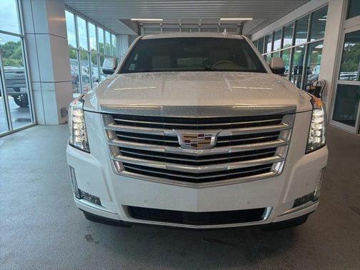 Crystal White Tricoat 2019 Cadillac Escalade ESV Platinum