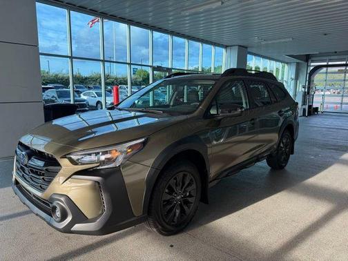 Autumn Green Metallic 2024 Subaru Outback Onyx Edition XT