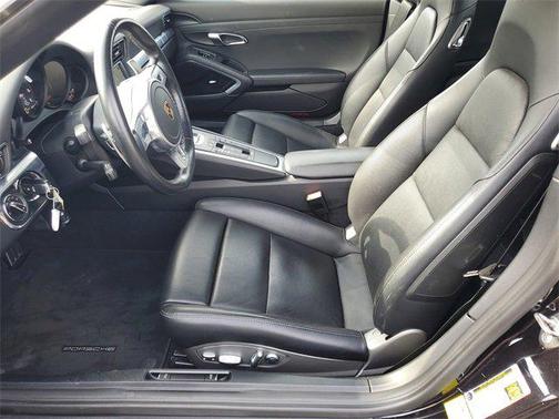 2016 Porsche 911 Carrera