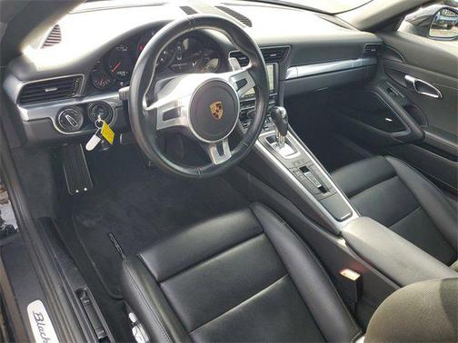 2016 Porsche 911 Carrera