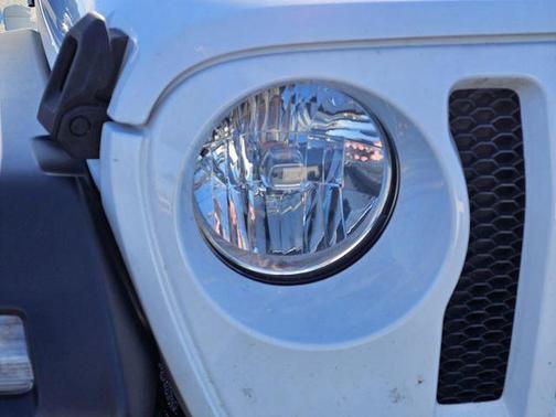 Bright White Clearcoat 2020 Jeep Wrangler Unlimited Sport