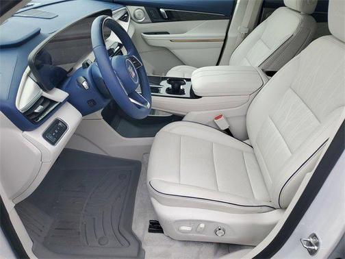 2025 Buick Enclave Avenir FWD