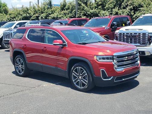 Cayenne Red Tintcoat 2022 GMC Acadia FWD SLT