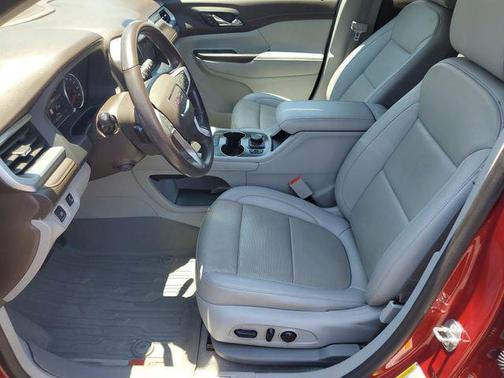 Cayenne Red Tintcoat 2022 GMC Acadia FWD SLT