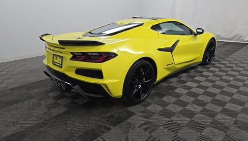 Accelerate Yellow Metallic 2023 Chevrolet Corvette Z06