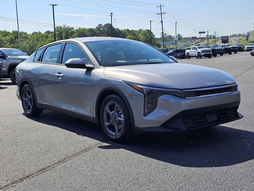 Gray 2025 Kia K4 LXS
