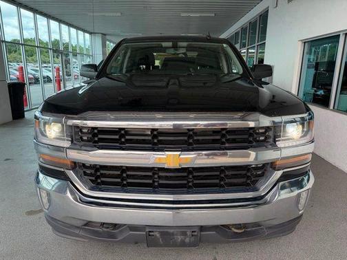 Black 2017 Chevrolet Silverado 1500 1LT