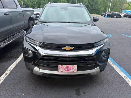 Mosaic Black Metallic 2023 Chevrolet Trailblazer LT