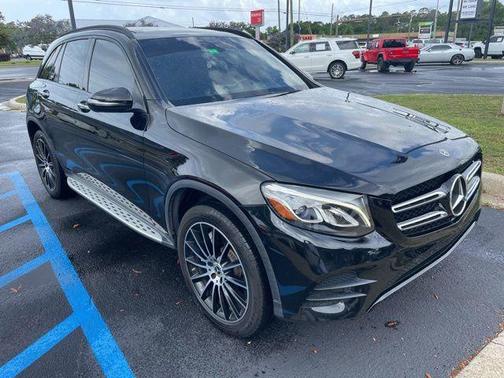Black 2019 Mercedes-Benz GLC 300 Base