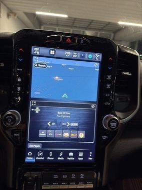 2022 RAM 2500 Big Horn Crew Cab 4x4 6'4' Box