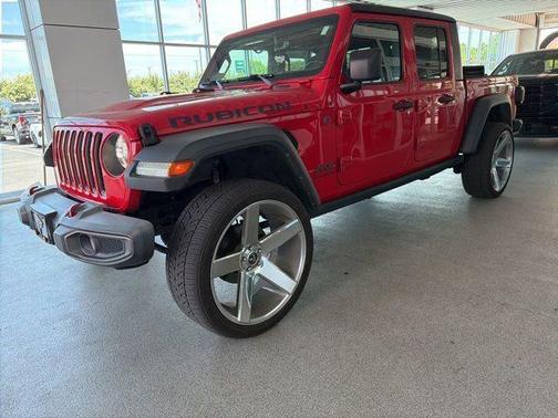 Firecracker Red Clearcoat 2021 Jeep Gladiator Rubicon
