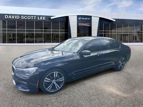 2016 BMW 740 740i