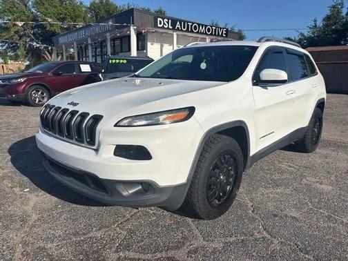 Bright White Clearcoat 2018 Jeep Cherokee Latitude Plus