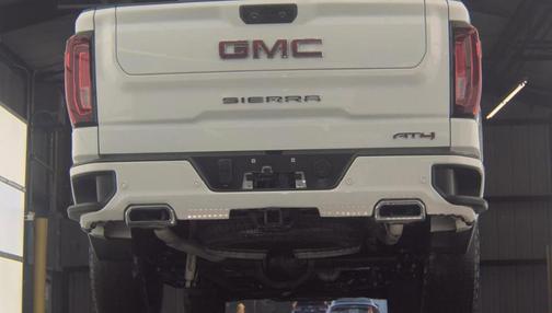 Summit White 2023 GMC Sierra 1500 AT4