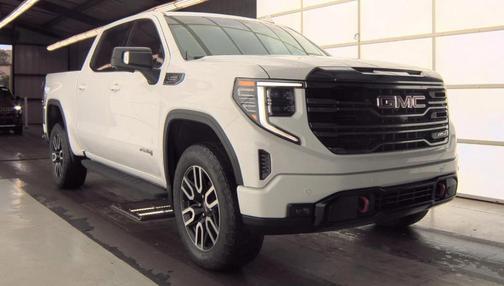 Summit White 2023 GMC Sierra 1500 AT4