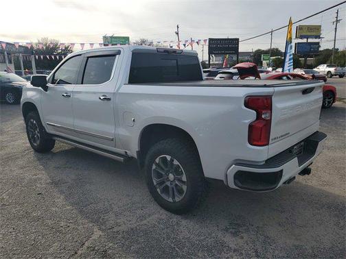 2022 Chevrolet Silverado 1500 High Country