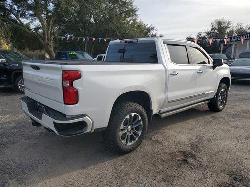 2022 Chevrolet Silverado 1500 High Country