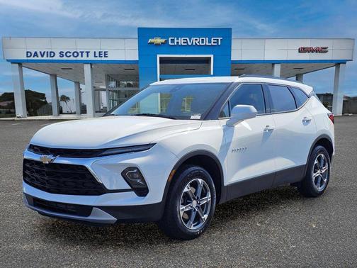 Summit White 2024 Chevrolet Blazer 2LT