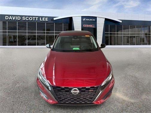 2023 Nissan Altima SR Intelligent AWD