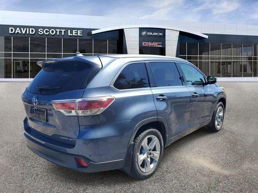 Blue 2015 Toyota Highlander Limited