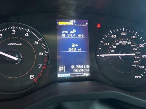 Ice Silver Metallic 2019 Subaru Crosstrek 2.0i Premium