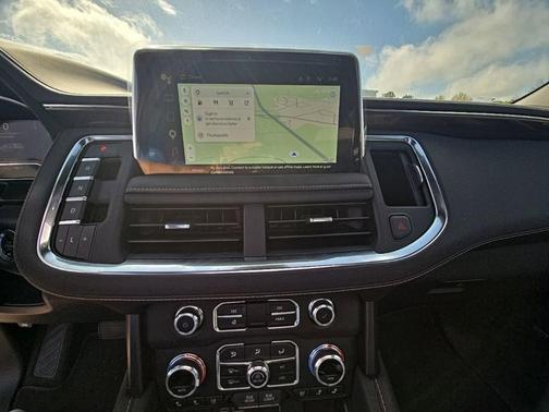 2024 GMC Yukon 4WD AT4