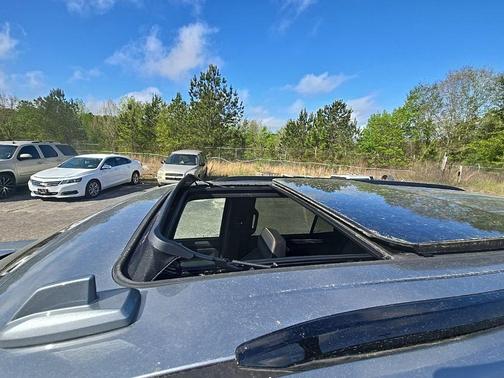 2024 GMC Yukon 4WD AT4