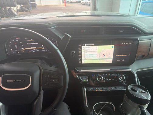 2025 GMC Sierra 2500 Denali Ultimate