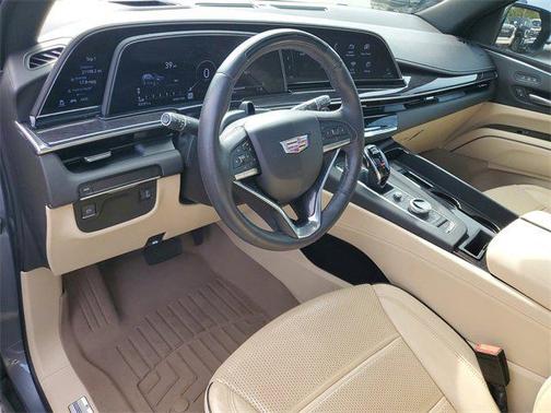 2022 Cadillac Escalade Premium Luxury