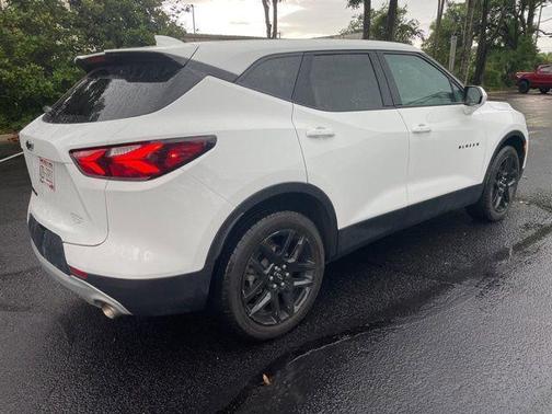 Summit White 2021 Chevrolet Blazer 2LT