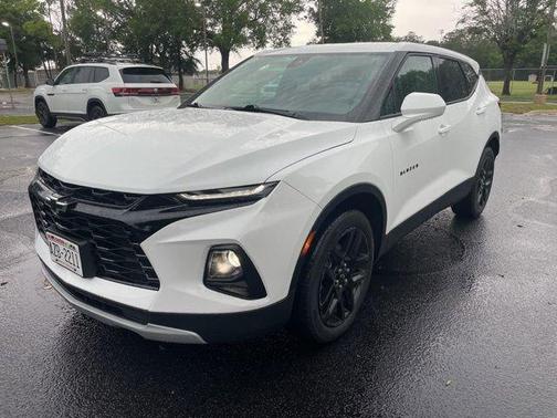 Summit White 2021 Chevrolet Blazer 2LT