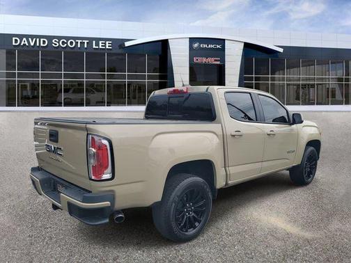 Desert Sand Metallic 2022 GMC Canyon Elevation