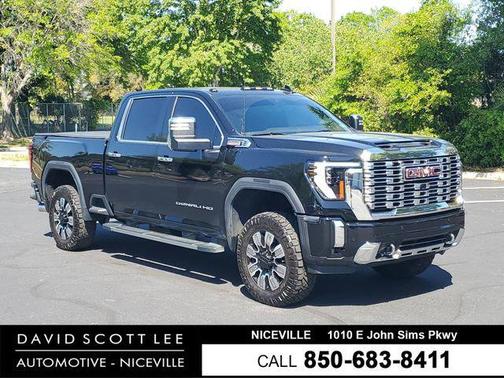 Onyx Black 2024 GMC Sierra 2500 Denali