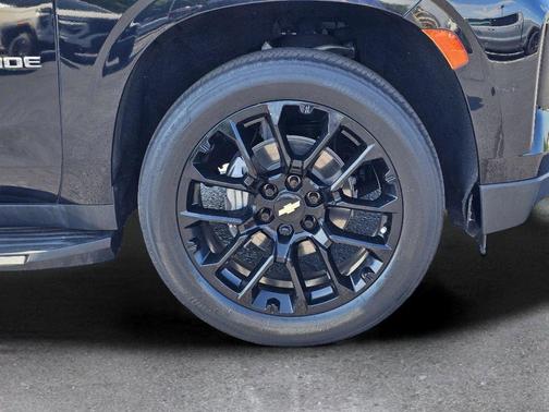Black 2022 Chevrolet Tahoe LT