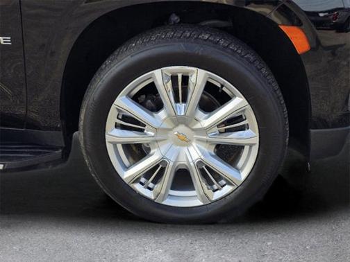 2023 Chevrolet Tahoe 4WD High Country