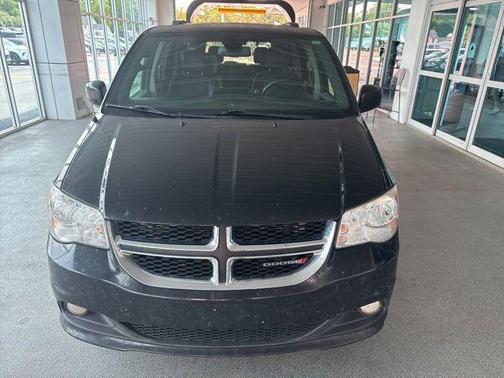 Black 2019 Dodge Grand Caravan SXT