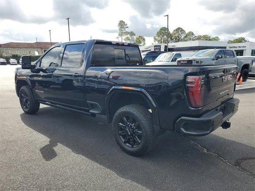 2024 GMC Sierra 2500 AT4