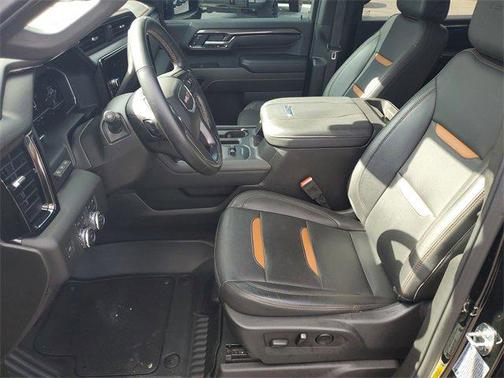 2024 GMC Sierra 2500 AT4