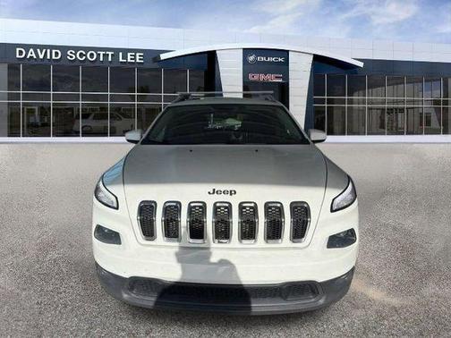 Bright White Clearcoat 2016 Jeep Cherokee Latitude