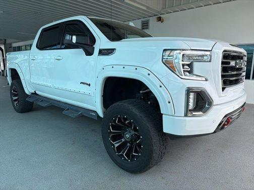 Summit White 2021 GMC Sierra 1500 AT4