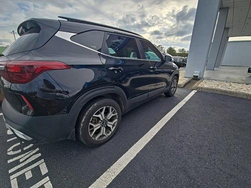2021 Kia Seltos EX