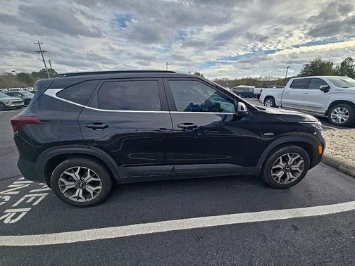 2021 Kia Seltos EX