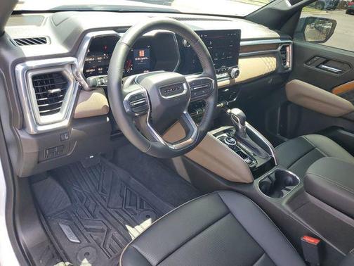 Summit White 2023 GMC Canyon Denali
