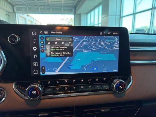 Summit White 2023 GMC Canyon Denali