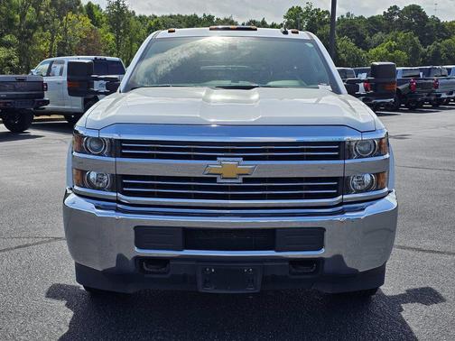 Summit White 2018 Chevrolet Silverado 3500 LT