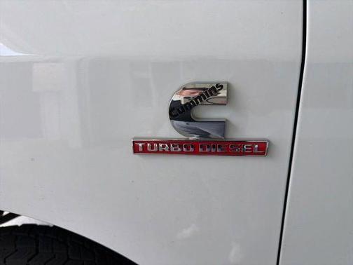 2022 RAM 2500 Tradesman Crew Cab 4x4 8' Box