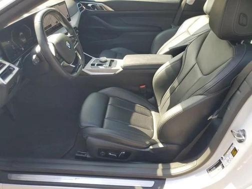 Black 2025 BMW 430 i