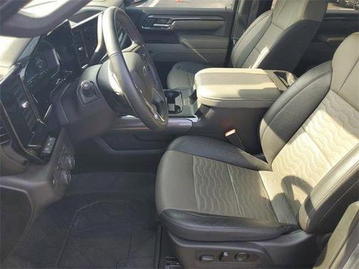 2024 Chevrolet Silverado 2500 4WD Crew Cab Standard Bed ZR2